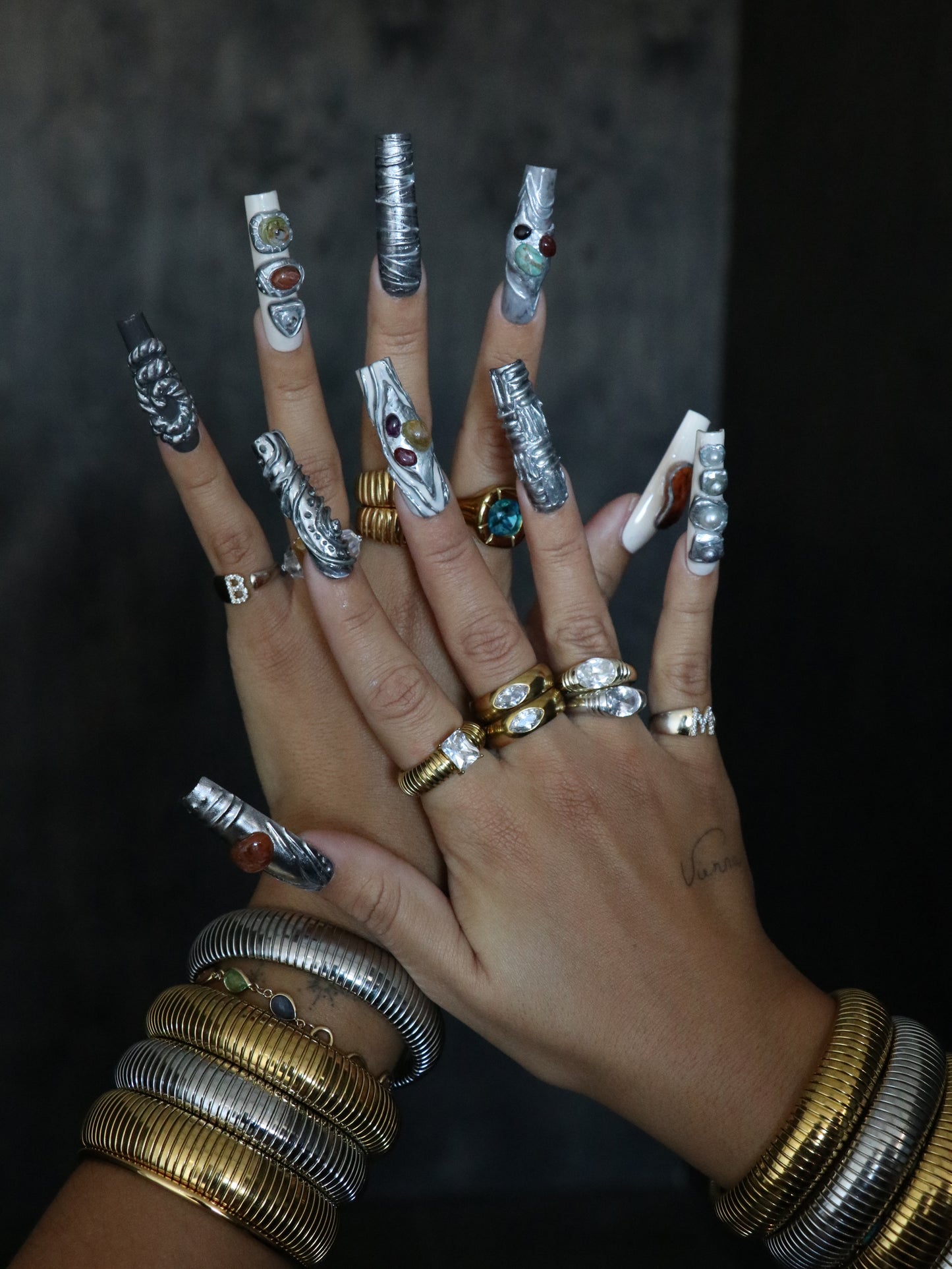 Silver Stone Set